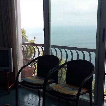 La Pizzerella Di Amalfi Exterior foto